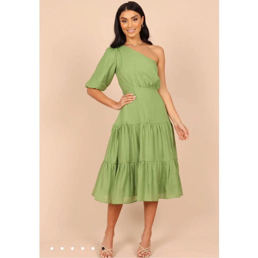 Petal & Pup MILLA ONE SHOULDER TIERED MIDI DRESS GREEN Small